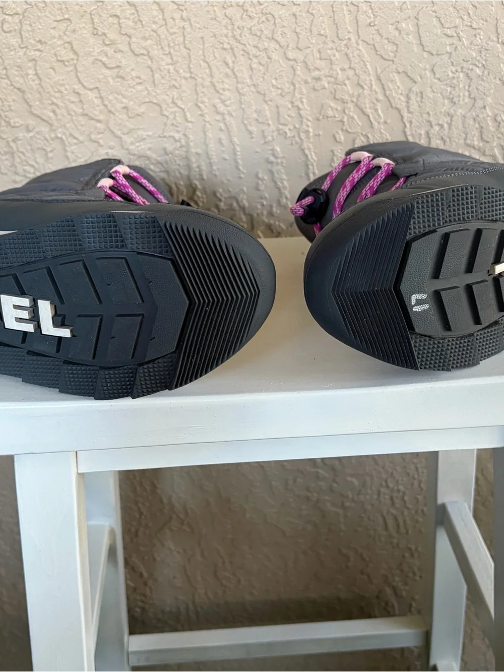 Sorel Kids Gray and Pink Toggle Lace Snow Boots